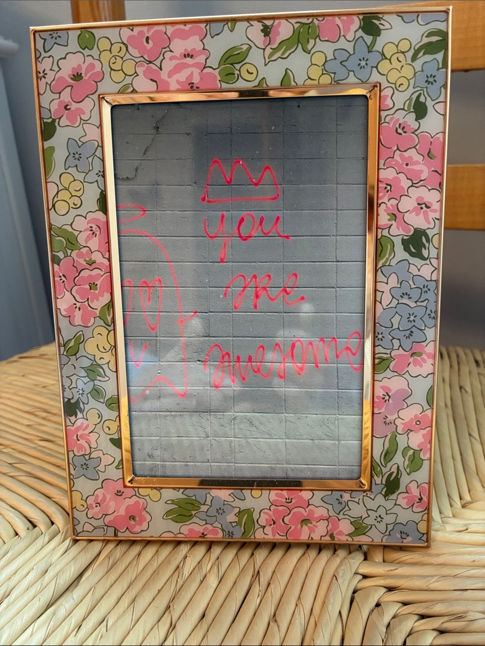 Floral Print Decorative Photo Frame